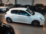 Peugeot 208 bei Sportwagen.expert - Abbildung (6 / 15)