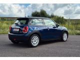 Mini Cooper bei Sportwagen.expert - Abbildung (8 / 15)