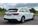 Audi A4 bei Sportwagen.expert - Abbildung (8 / 15)