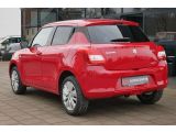 Suzuki Swift bei Sportwagen.expert - Abbildung (6 / 15)