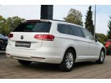 VW Passat bei Sportwagen.expert - Abbildung (3 / 15)