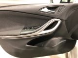 Opel Astra bei Sportwagen.expert - Abbildung (10 / 15)