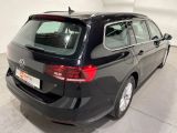 VW Passat bei Sportwagen.expert - Abbildung (3 / 15) VW Passat bei Sportwagen.expert - Abbildung (3 / 15)