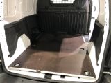 Opel Combo bei Sportwagen.expert - Abbildung (9 / 15)