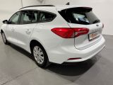 Ford Focus Turnier bei Sportwagen.expert - Abbildung (2 / 15)