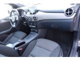 Mercedes-Benz B-Klasse bei Sportwagen.expert - Abbildung (5 / 15)