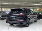 Porsche Cayenne bei Sportwagen.expert - Abbildung (2 / 15)