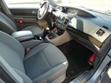 Ssangyong Rodius bei Sportwagen.expert - Abbildung (13 / 15)