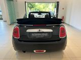 Mini Cooper bei Sportwagen.expert - Abbildung (8 / 15)