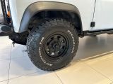 Land Rover Defender bei Sportwagen.expert - Abbildung (9 / 15)