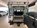 Land Rover Defender bei Sportwagen.expert - Abbildung (14 / 15)