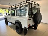 Land Rover Defender bei Sportwagen.expert - Abbildung (6 / 15)