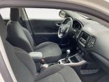 Jeep Compass bei Sportwagen.expert - Abbildung (12 / 15)