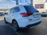 Mitsubishi Outlander bei Sportwagen.expert - Abbildung (2 / 14)