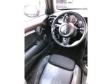 Mini Cooper bei Sportwagen.expert - Abbildung (12 / 15)