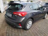 Ford Focus bei Sportwagen.expert - Abbildung (2 / 8)