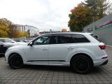 Audi Q7 bei Sportwagen.expert - Abbildung (3 / 10)