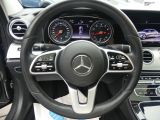 Mercedes-Benz E-Klasse bei Sportwagen.expert - Abbildung (5 / 10)