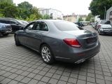 Mercedes-Benz E-Klasse bei Sportwagen.expert - Abbildung (9 / 10)