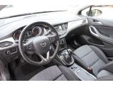Opel Astra bei Sportwagen.expert - Abbildung (9 / 15)