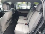 VW Touran bei Sportwagen.expert - Abbildung (9 / 15)