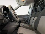 Fiat Doblo bei Sportwagen.expert - Abbildung (6 / 15)