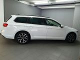 VW Passat bei Sportwagen.expert - Abbildung (4 / 15)