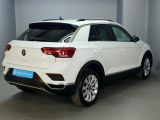 VW T-Roc bei Sportwagen.expert - Abbildung (4 / 15)