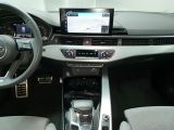 Audi A4 bei Sportwagen.expert - Abbildung (12 / 15)