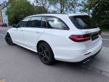 Mercedes-Benz E-Klasse bei Sportwagen.expert - Abbildung (5 / 15)