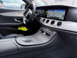 Mercedes-Benz E-Klasse bei Sportwagen.expert - Abbildung (9 / 15)