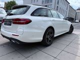 Mercedes-Benz E-Klasse bei Sportwagen.expert - Abbildung (7 / 15)