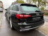 Audi A4 bei Sportwagen.expert - Abbildung (5 / 15)