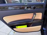 VW Phaeton bei Sportwagen.expert - Abbildung (14 / 15)