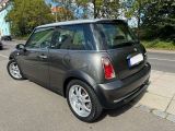 Mini Cooper bei Sportwagen.expert - Abbildung (14 / 14)