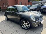 Mini Cooper bei Sportwagen.expert - Abbildung (4 / 14)