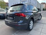 VW Tiguan bei Sportwagen.expert - Abbildung (7 / 15)