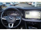 VW Touareg bei Sportwagen.expert - Abbildung (11 / 13)