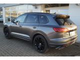 VW Touareg bei Sportwagen.expert - Abbildung (4 / 13)