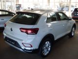 VW T-Roc bei Sportwagen.expert - Abbildung (3 / 11)