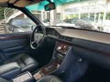 Mercedes-Benz 300 bei Sportwagen.expert - Abbildung (13 / 15)