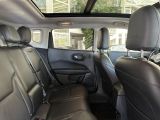 Jeep Compass bei Sportwagen.expert - Abbildung (11 / 14)