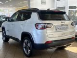 Jeep Compass bei Sportwagen.expert - Abbildung (4 / 14)