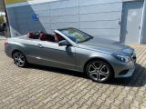 Mercedes-Benz E 250 Cabrio bei Sportwagen.expert - Abbildung (6 / 15)