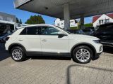 VW T-Roc bei Sportwagen.expert - Abbildung (14 / 15)