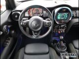 Mini Cooper bei Sportwagen.expert - Abbildung (10 / 15)