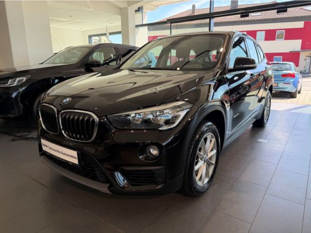 BMW X1 bei Sportwagen.expert - Hauptabbildung BMW X1 bei Sportwagen.expert - Hauptabbildung