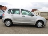 Mazda 2 bei Sportwagen.expert - Abbildung (8 / 15)