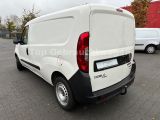 Fiat Doblo bei Sportwagen.expert - Abbildung (8 / 13)