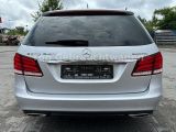 Mercedes-Benz E-Klasse bei Sportwagen.expert - Abbildung (6 / 14)